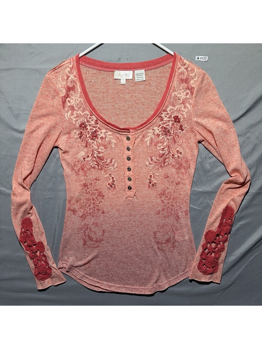 Miss Me Orange Knit Long Sleeve Round Neck Button Front Lace Blouse, Small